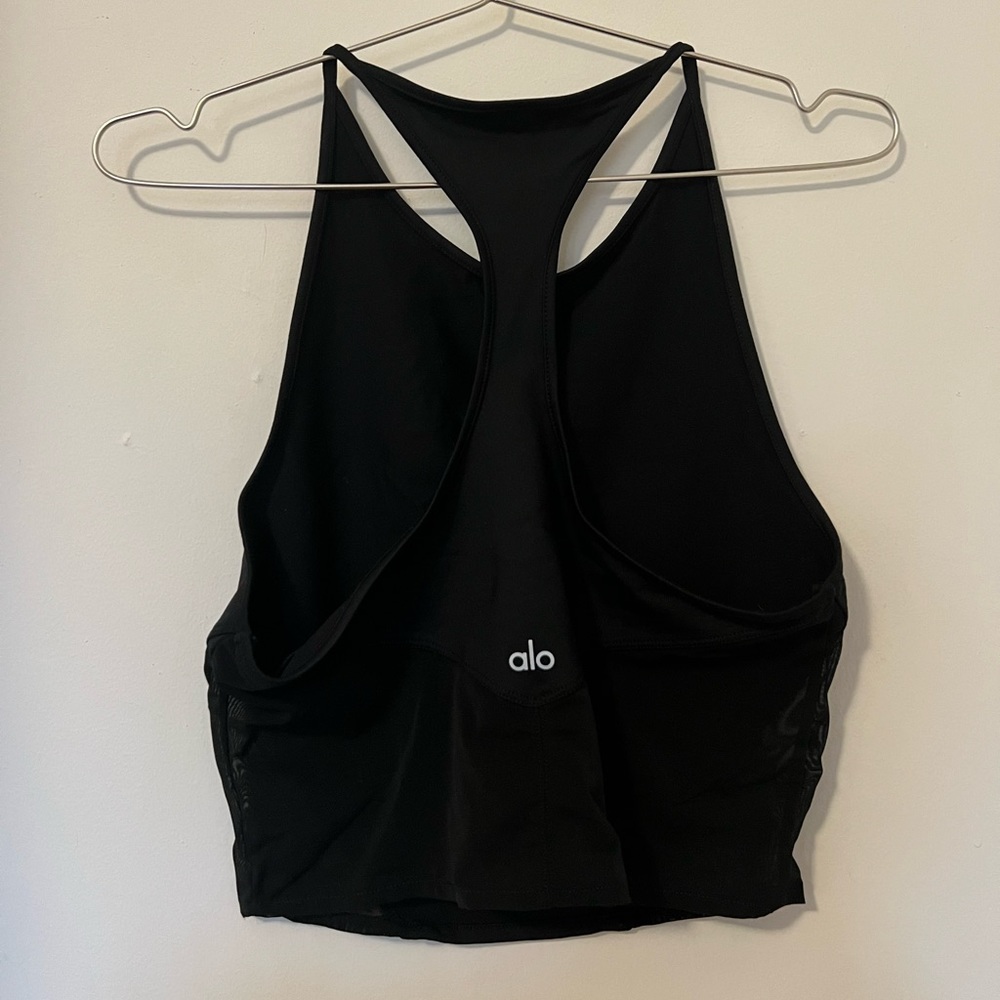 Alo exercise top